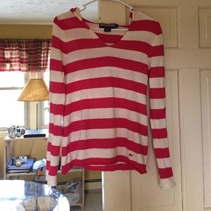 Vineyard Vines Sweater!