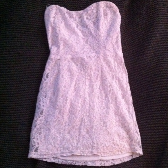 White strapless lace dress