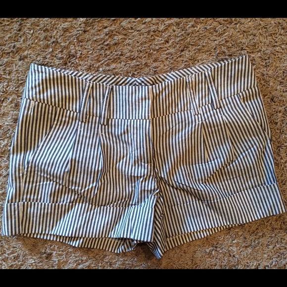 Forever 21 shorts