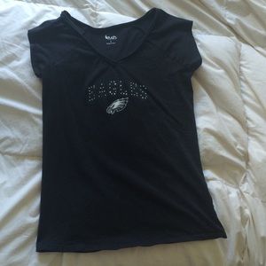 Cute women's "Eagles" top