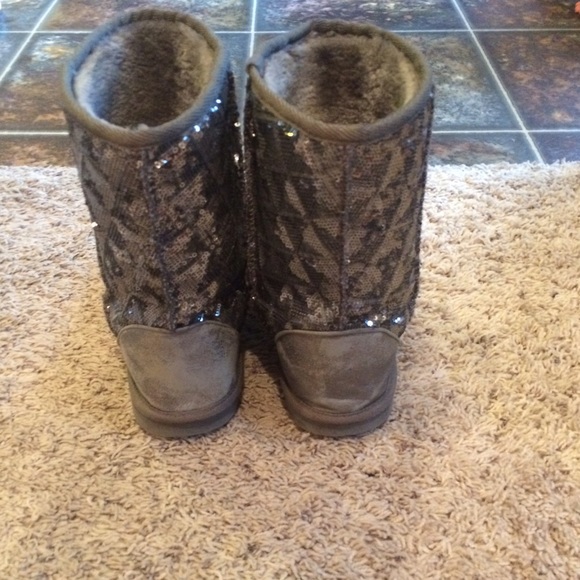 SOLD - Picture 2 of 3