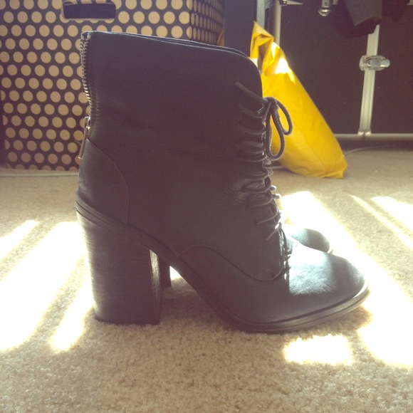 Navy blue boots, with wooden heels