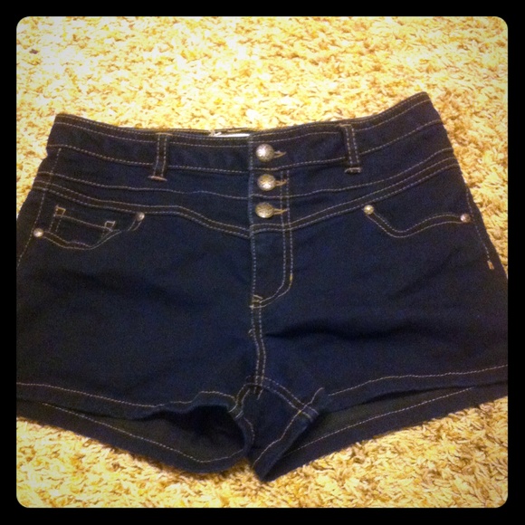 High waists jeans. - Picture 1 of 3