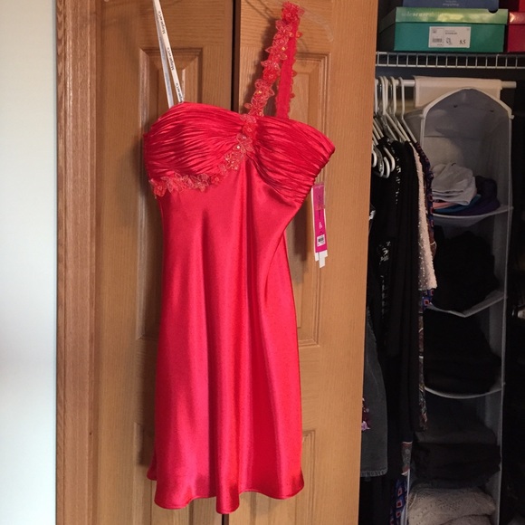 Prom/homecoming dress