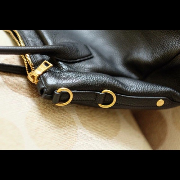 Prada Vitello Daino Leather bag in black - Picture 3 of 4