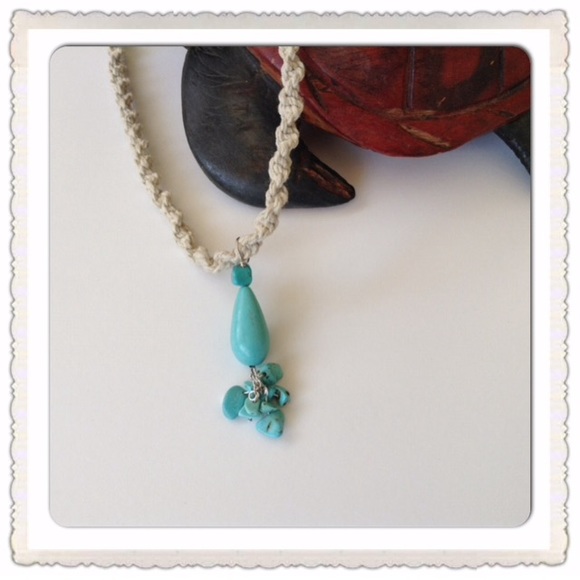🌹HANDMADE🌹Natural Turquoise Necklace - Picture 3 of 3