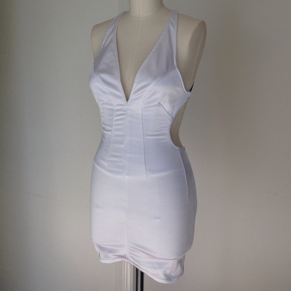 Mark Wong Nark deep v & backless white dress