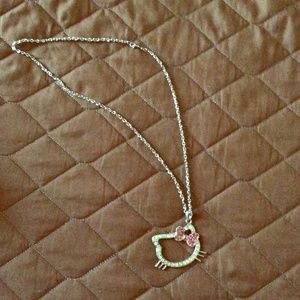 Hello kitty necklace
