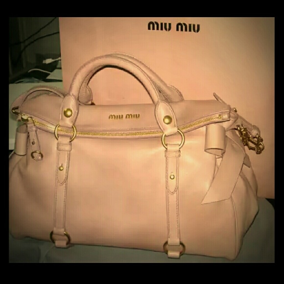 FINAL PRICE Miu Miu blush Vitello leather bow