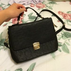 Forever 21 crossbody bag
