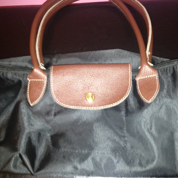 Long champ black large purse