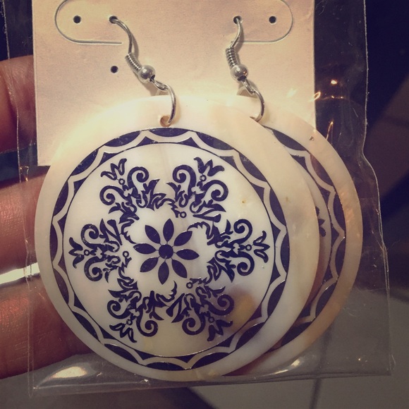 New! Mother of Pearl earrings