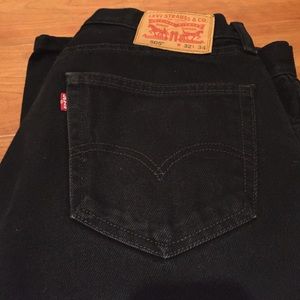 Black 505 Levi jeans