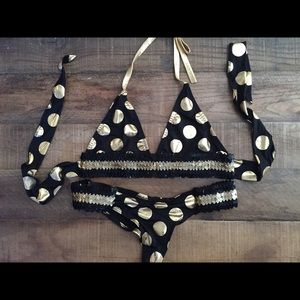 Black and gold scrunch butt bikini/go go outfit