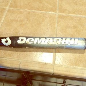 Demarini CF4 fastpitch softball bat