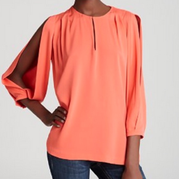 Diane von Furstenberg Tops - DVF Astor Silk Top. Worn once!