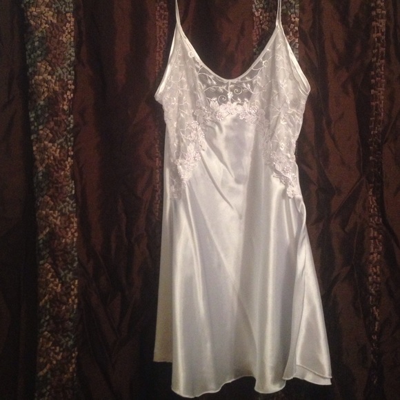 Sleep wear