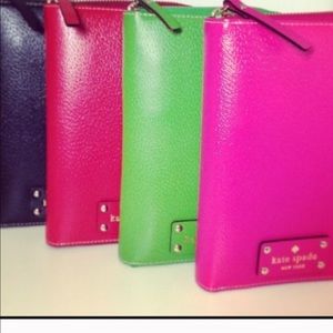 ISO kate spade planner!