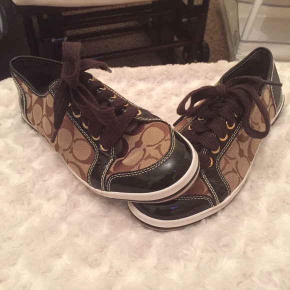 Tan and brown Coach shoes. - Picture 1 of 4