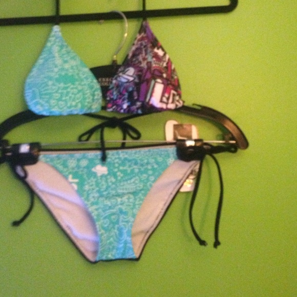 Lost triangle string bikini!