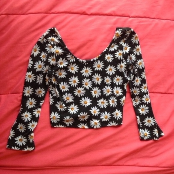 Daisy floral crop top - Picture 1 of 3