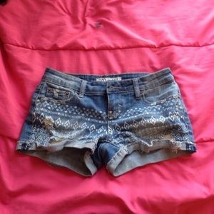 AZtec print shorts