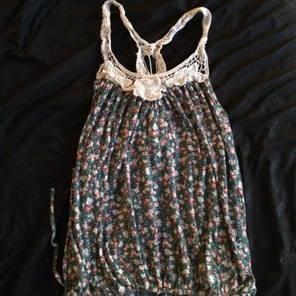 Forever 21 Floral Tank Top
