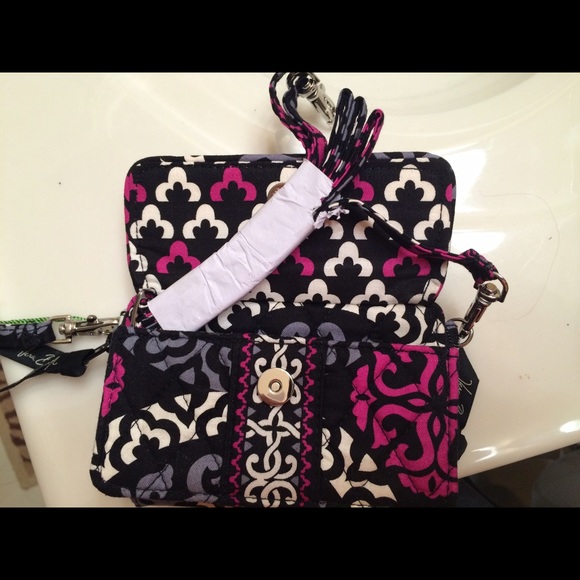 Vera Bradley crossbody wallet