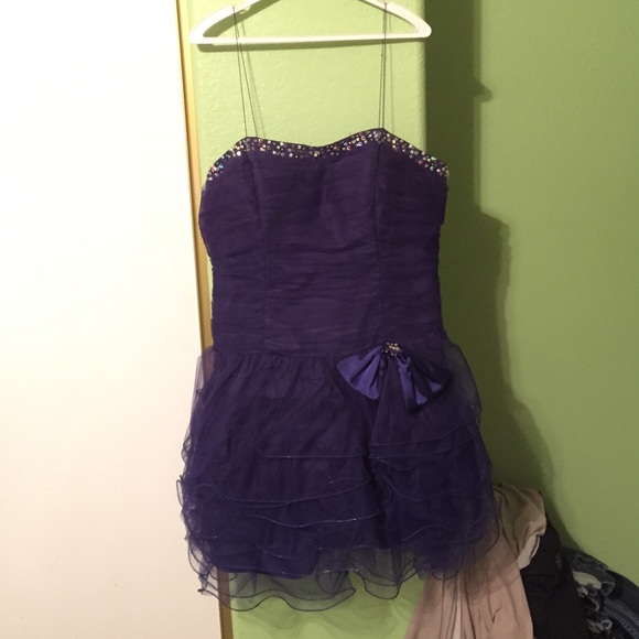 Formal dress (worn once)