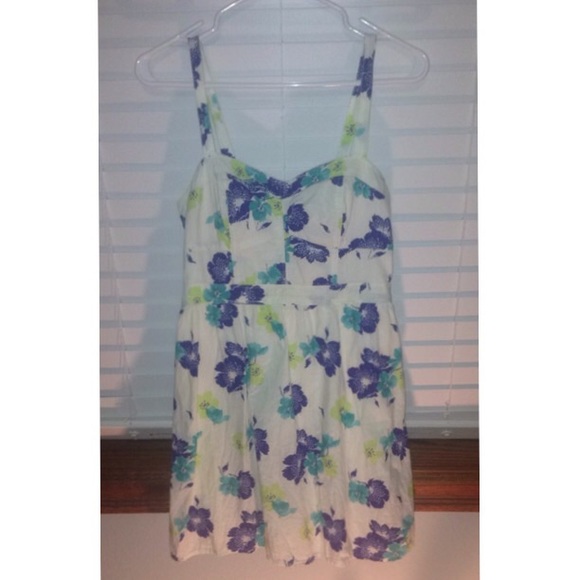 Cute Floral Dress!