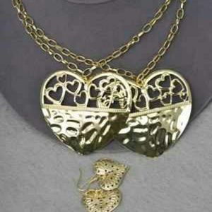 Gold Plated Women's Heart Necklace W/ Earrings Se