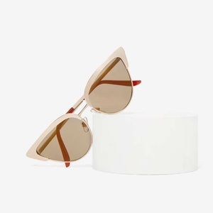 Nasty Gal X Quay Minx Shades