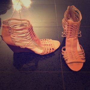 Leather wedge sandals