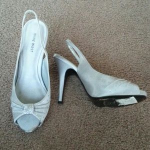 Sparkling Silver Grey Satin Slingbacks Like NEW!