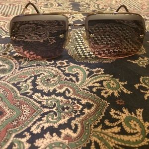 Chloe Square Aviators with Cute Heart Details