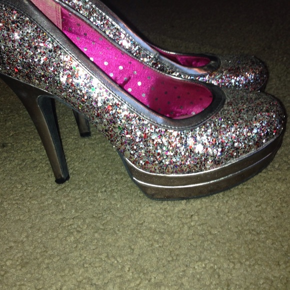 Baby phat pumps