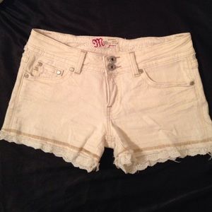 Miss Me white shorts