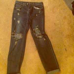 Never worn Nasty Gal distressed boyfriend jeans