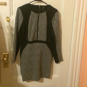 W118 Walter Baker Long Sleeve Dress size M