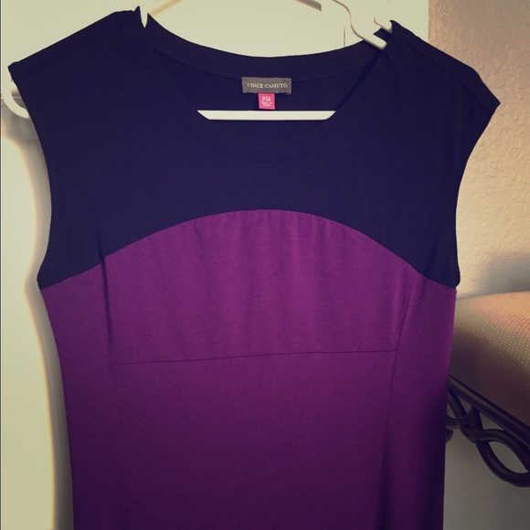Vince Camuto Black/Purple Sleeveless Top