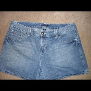 Tommy Hilfiger shorts