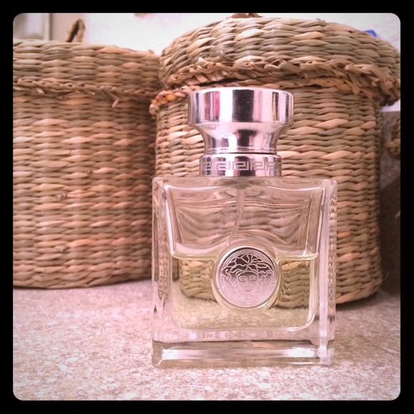 Versace perfume