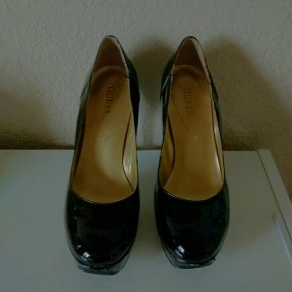 Guess Black Paten Leather size 7.5