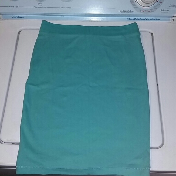 Sold!!!-!Sea green longer cotton F21 bandage skirt