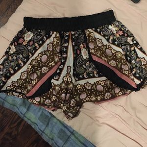 Silky flowy shorts