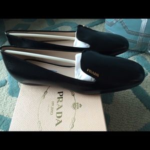 BRAND NEW Prada leather smoking slipper- 37