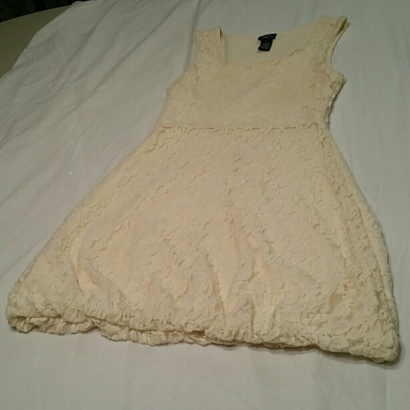 White/Ivory Lace Dress