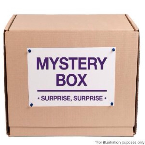 👍❤Mystery jewelry  box👌❤