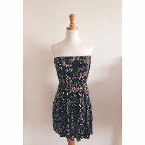 ❌ BUNDLED ❌NWOT UO Kimchi Blue Floral Dress