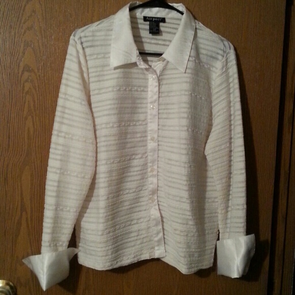 Beautiful Blouse *Just Reduced*
